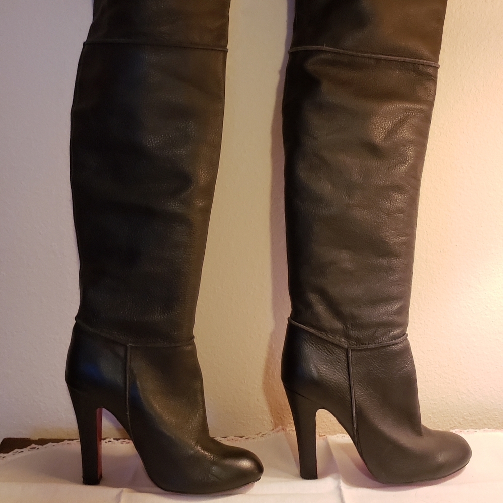 ChristianLouboutin thigh high heeled leather boots